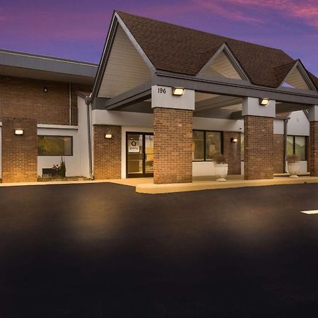 פלטצ'ר Quality Inn Asheville Airport מראה חיצוני תמונה